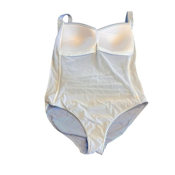 Nip Tuck Swim Women's 12 Swimwear One-Piece Striped Multi-fit Cup nautical - Picture 3 of 5